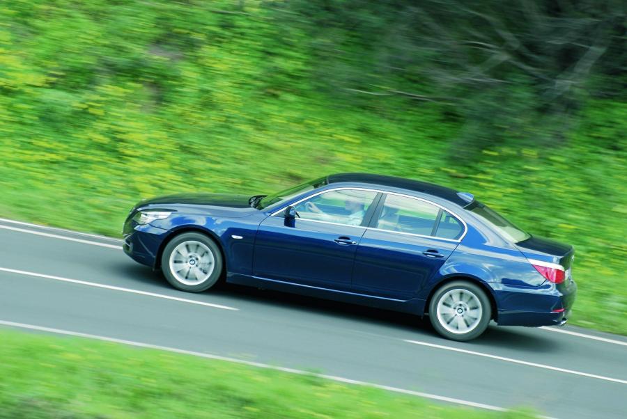  BMW 5-Series 2007 года  (фото 6 из 93)